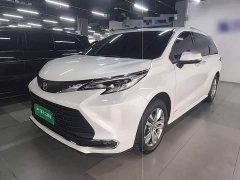 Toyota Sienna 2024 2.5L Hybrid Comfort Edition - ფოტო 1