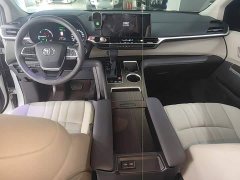 Toyota Sienna 2024 2.5L Hybrid Comfort Edition - ფოტო 9