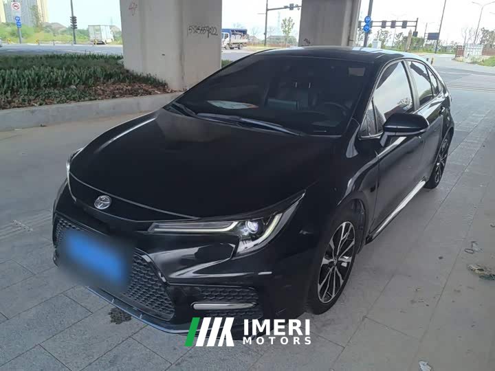Toyota Corolla 1.8L CVT Sport - ავტომობილი ჩინეთიდან