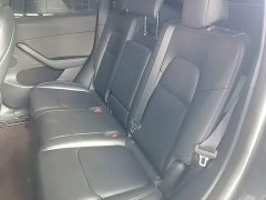 Tesla Model Y Rear-Wheel Drive - ფოტო 16