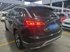 Volkswagen Taos 330TSI FWD Luxury Smart Connect Edition - ფოტო 4