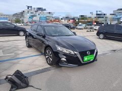 Nissan Teana 2.0L XL Comfort - ფოტო 3