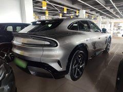 Xiaomi YU7 Four-Wheel Drive Pro - ფოტო 4