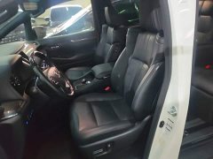 Toyota Alphard Hybrid 2.5L Premium Edition - ფოტო 14