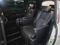 Toyota Alphard Hybrid 2.5L Premium Edition - ფოტო 16