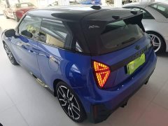 BMW 2024 Electric MINI COOPER 452km COOPER SE Racer - ფოტო 4