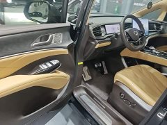 Denza BYD Denza D9 DM-i AWD Premium Navigation Edition - ფოტო 15