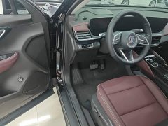 Buick Encore GX Plus 2026 Encore GX Plus 28T FWD Platinum - ფოტო 15