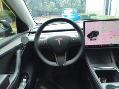 Tesla Model Y Rear-Wheel Drive - ფოტო 10