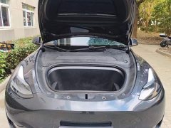 Tesla Model Y Rear-Wheel Drive - ფოტო 19
