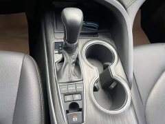 Toyota Camry 2021 Hybrid 2.5L HGVP Leading Edition - ფოტო 13