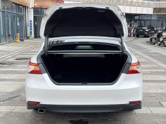 Toyota Camry 2021 Hybrid 2.5L HGVP Leading Edition - ფოტო 18