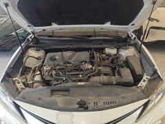 Toyota Camry 2021 Hybrid 2.5L HGVP Leading Edition - ფოტო 19