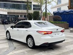 Toyota Camry 2021 Hybrid 2.5L HGVP Leading Edition - ფოტო 4