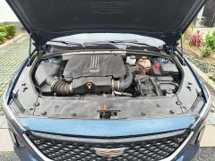 Cadillac GT4 2023 25T Luxury - ფოტო 10