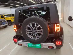 Beijing Jeep BJ40 2023 2.0T Automatic Four-Wheel Drive Urban Hunter Edition Swordsman - ფოტო 5