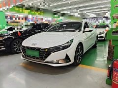 Hyundai Elantra 1.5L CVT Luxury - ფოტო 1