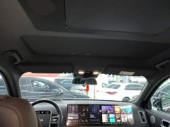 Li Auto L9 2023 Pro - ფოტო 17