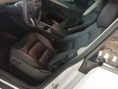 Tesla Model Y Rear-Wheel Drive - ფოტო 14