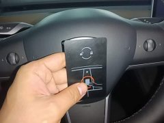 Tesla Model Y Rear-Wheel Drive - ფოტო 8