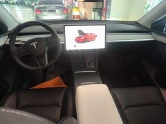 Tesla Model Y Long Range All-Wheel Drive - ფოტო 9