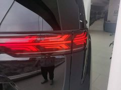 Denza BYD Denza D9 DM-i 980 Four-Wheel Drive Premium - ფოტო 7