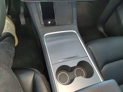 Tesla Model Y Rear-Wheel Drive - ფოტო 13