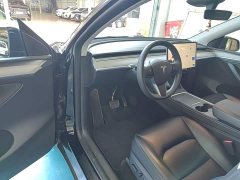 Tesla Model Y Rear-Wheel Drive - ფოტო 15