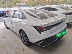 Hyundai Elantra 2023 1.5L CVT GLX Elite - ფოტო 4
