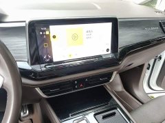 Volkswagen Viloran 380TSI Prestige - ფოტო 5