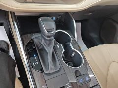 Toyota Highlander Hybrid 2.5L AWD Premium 7-Seater - ფოტო 13