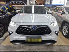 Toyota Highlander Hybrid 2.5L AWD Premium 7-Seater - ფოტო 2