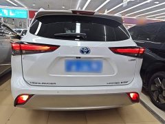 Toyota Highlander Hybrid 2.5L AWD Premium 7-Seater - ფოტო 5