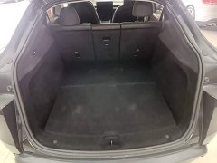 Tesla Model Y Rear-Wheel Drive - ფოტო 18