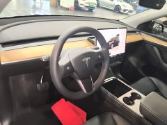 Tesla Model Y 2022 Facelift Rear-Wheel Drive - ფოტო 10