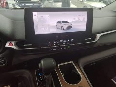 Toyota Sienna 2.5L Hybrid Comfort Edition - ფოტო 12