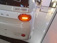Wuling Hongguang MINIEV Third Generation 215km Advanced Edition - ფოტო 7