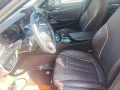 BMW 5 Series Facelift 525Li M Sport Package - ფოტო 14
