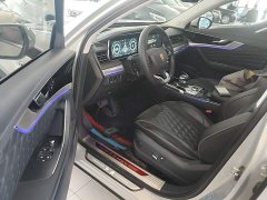 FAW Red Flag HS5 2019 2.0T Smart Connected Premium Edition - ფოტო 15