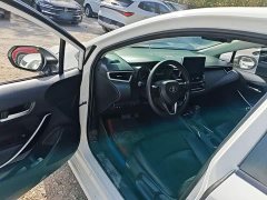Toyota Corolla 2021 Hybrid 1.8L E-CVT Elite - ფოტო 13