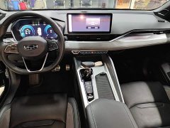 Geely Xingrui 2.0T Diesel Exclusive Cyan Green Edition - ფოტო 13