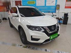 Nissan Qashqai Honor 2.0L FWD Premium - ფოტო 3