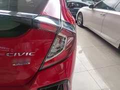 Honda Civic Hatchback 220 Turbo CVT Trendy Control - ფოტო 7