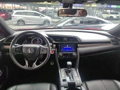 Honda Civic Hatchback 220 Turbo CVT Trendy Control - ფოტო 9