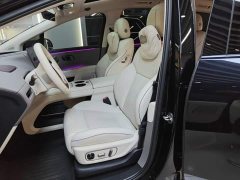 Li Auto i8 Standard Edition - ფოტო 14