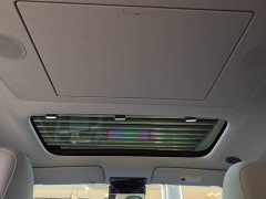 Li Auto i8 Standard Edition - ფოტო 17
