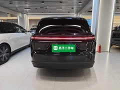 Li Auto i8 Standard Edition - ფოტო 5