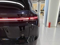 Li Auto i8 Standard Edition - ფოტო 7