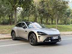 Xiaomi YU7 2025 Four-Wheel Drive Pro - ფოტო 3