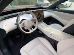 Xiaomi YU7 2025 Four-Wheel Drive Pro - ფოტო 4